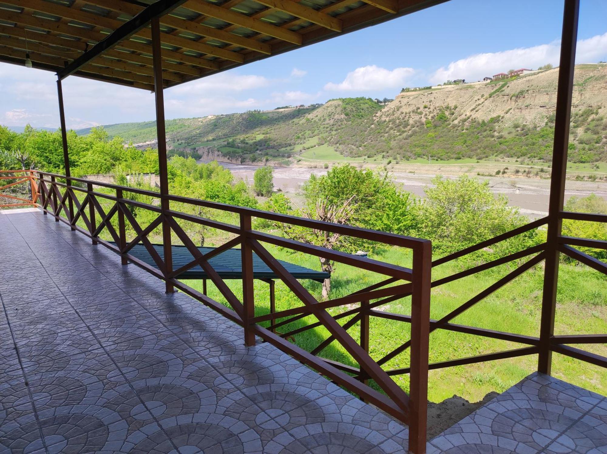 The River View * Quba